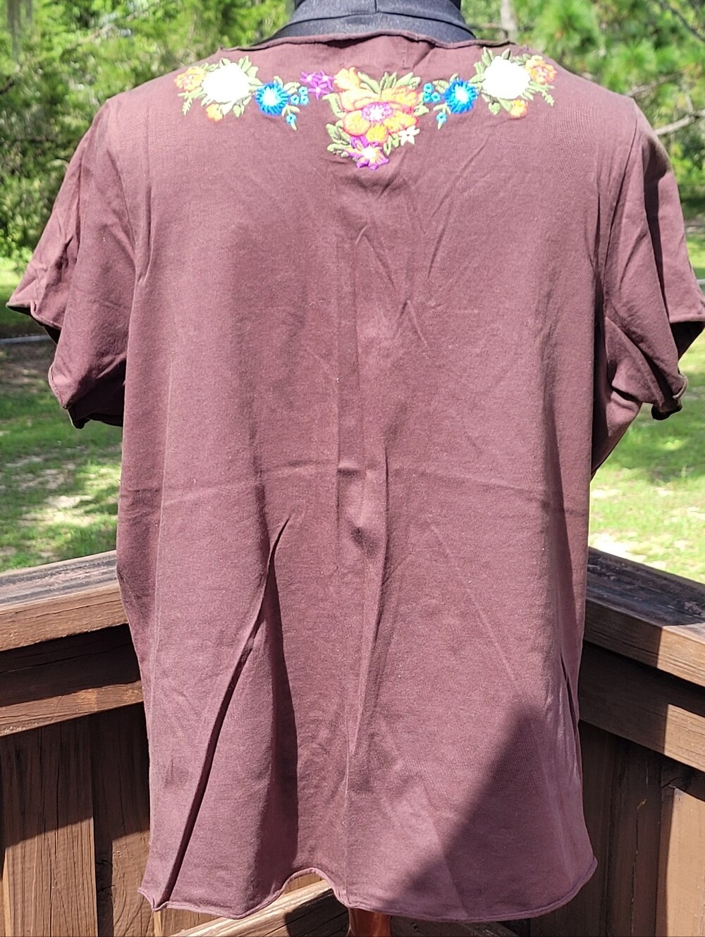 Embroidered V-Neck NY Collection ❤️ Size XXL Beautiful!! Like New - Picture 3 of 9